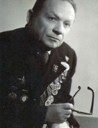 Алякринский Борис Леонидович Алякринский Борис Леонидович.